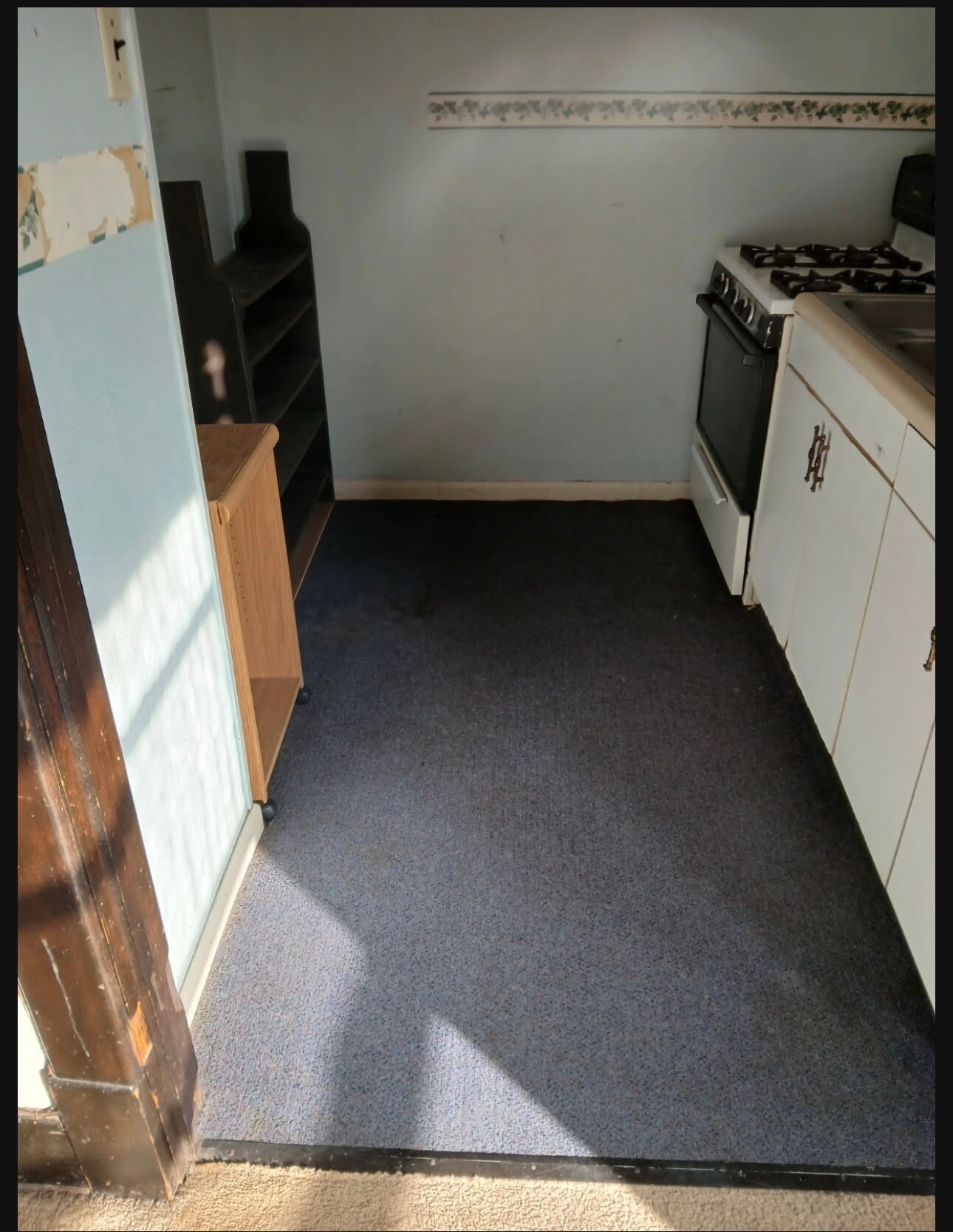 Kitchen - 304 N 22nd St