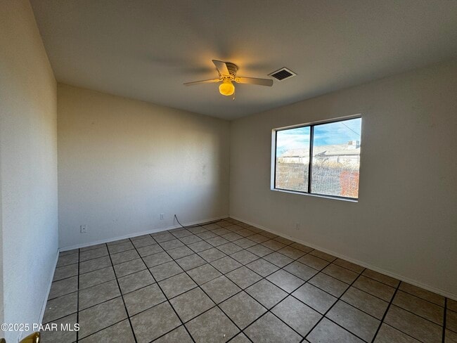 Building Photo - 3812 N Tani Rd