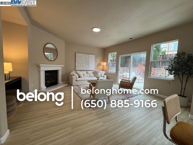 Building Photo - 118 E Heritage Dr
