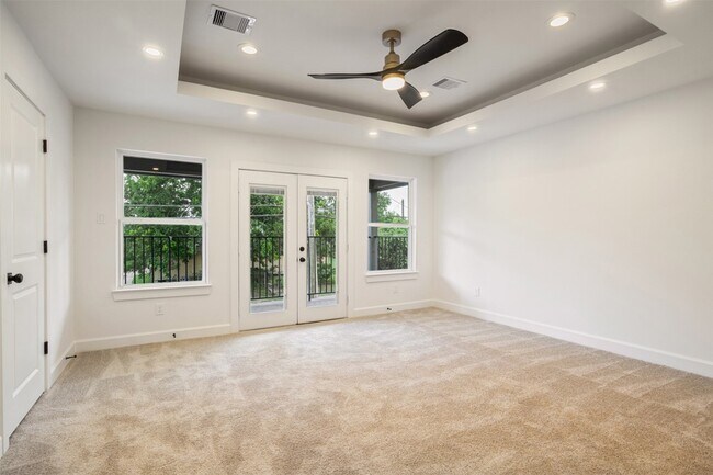 Building Photo - 884 Prosper St