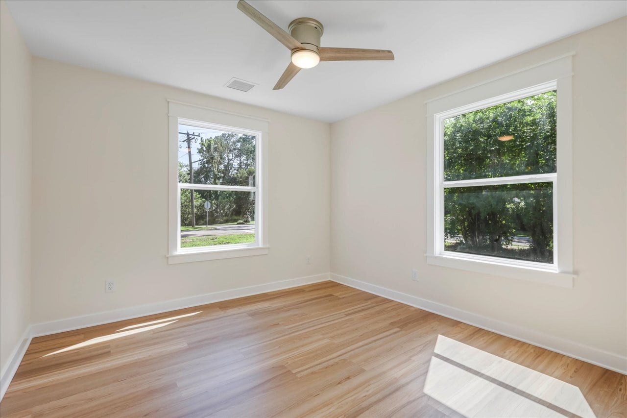 Building Photo - 1602 Carruthers St