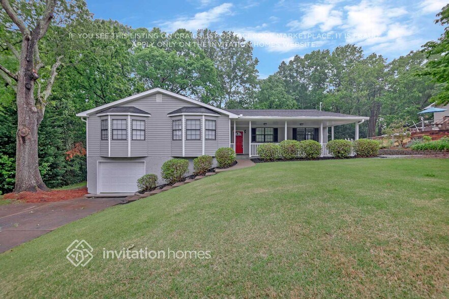 Building Photo - 2811 Dunwood Ln