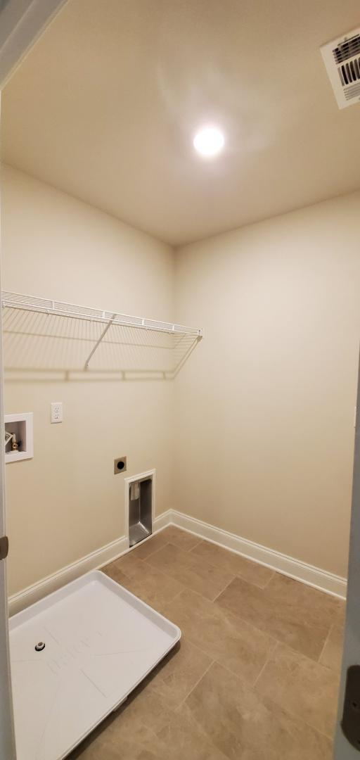Building Photo - 1541 Olympic Ln
