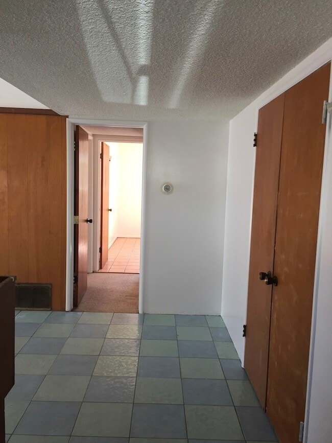 Building Photo - 6835 Trigo Rd