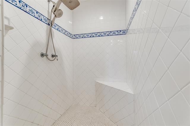 Building Photo - 6034 Prestonshire Ln