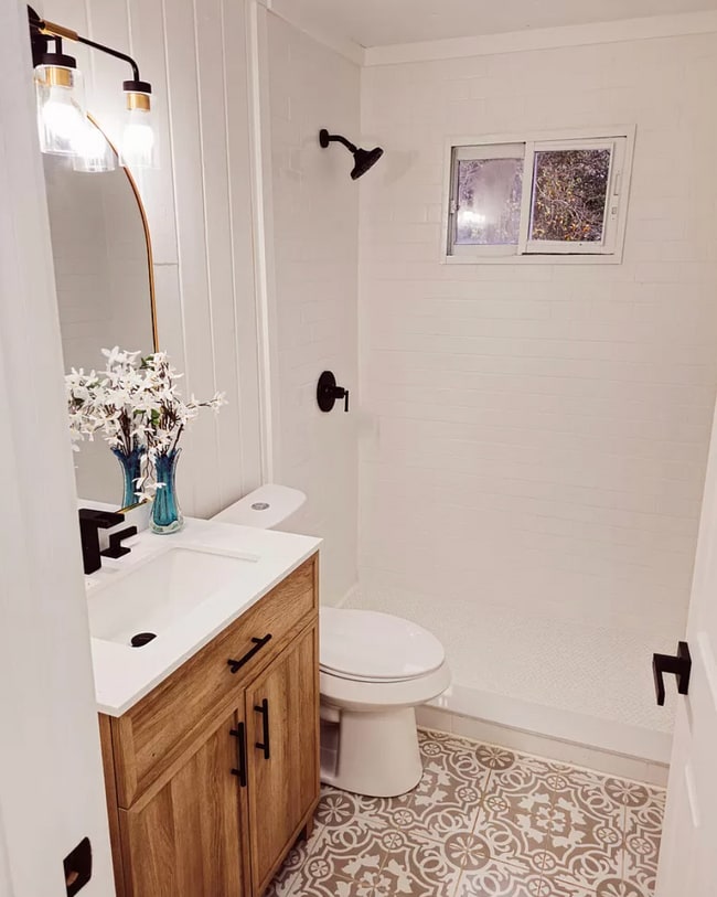 Building Photo - 16079 SE Janet St