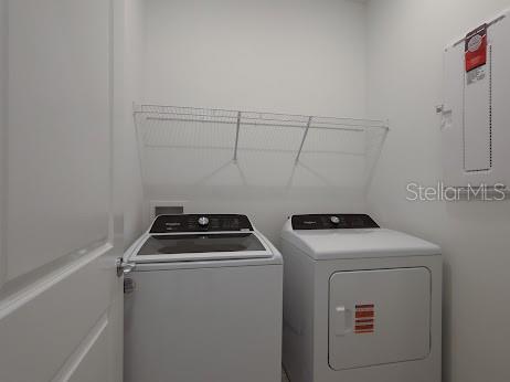 Building Photo - 1226 Kazaz Ct