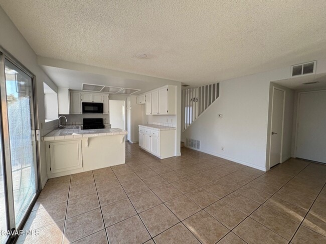 Building Photo - 4622 Moonraker Rd