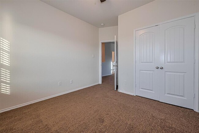 Building Photo - 25919 Aura Lake Ln
