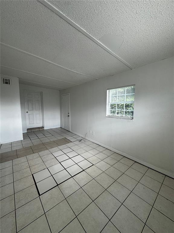 Building Photo - 5261 Letha St