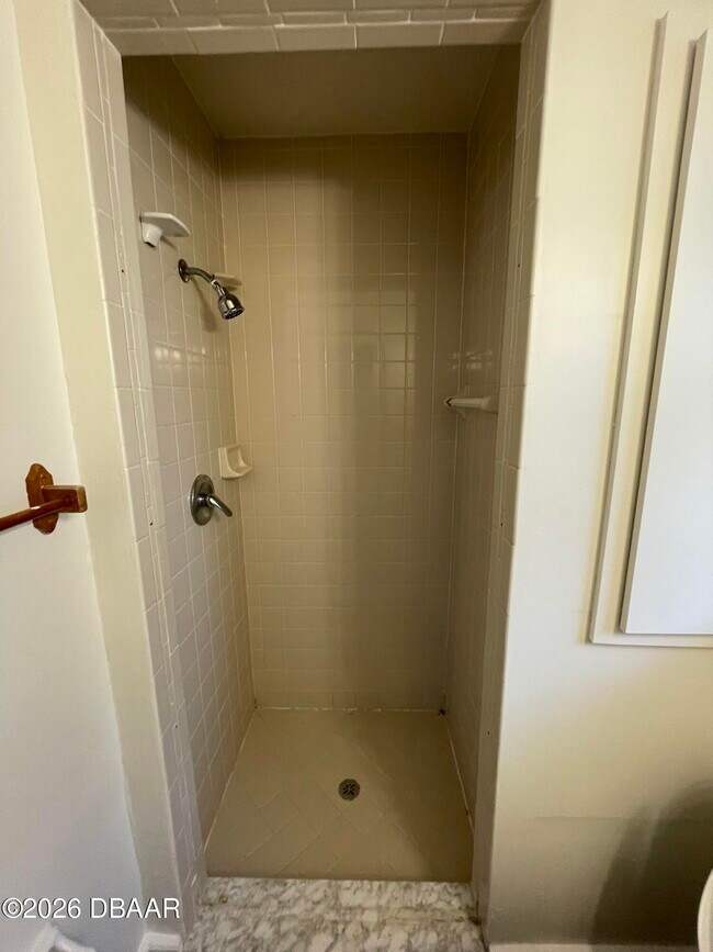 Building Photo - 90 Hickory Hills Cir