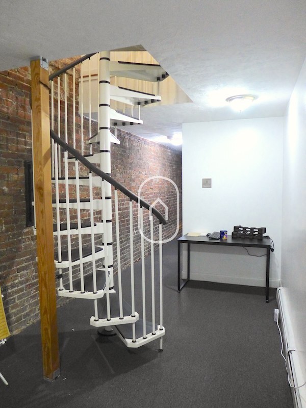 Building Photo - 26 S Huntington Ave