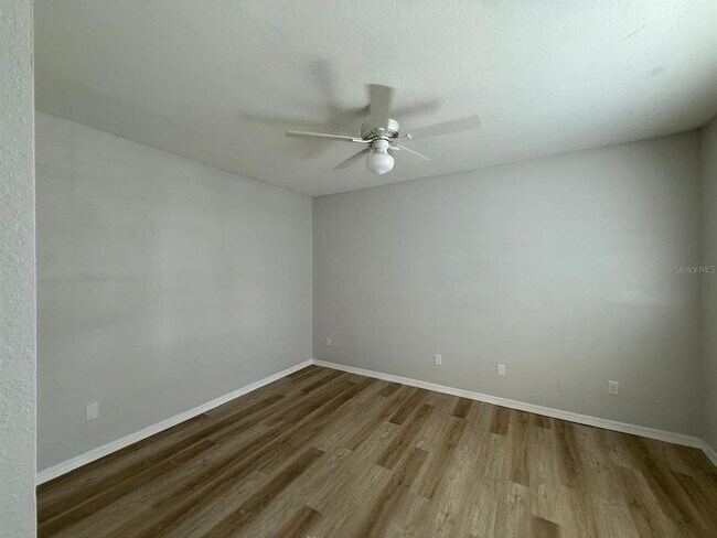 Building Photo - 3478 Westchester Square Blvd