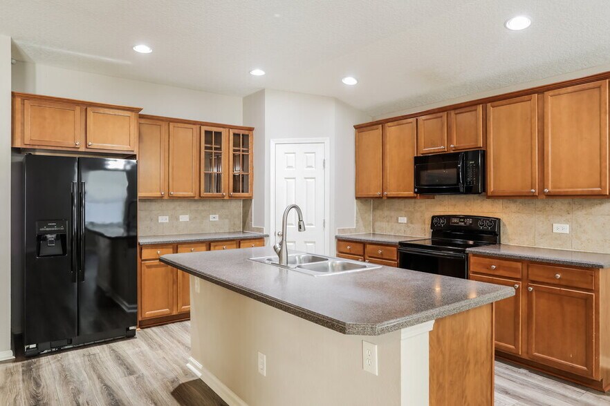 Building Photo - 1466 Royal Dornoch Drive