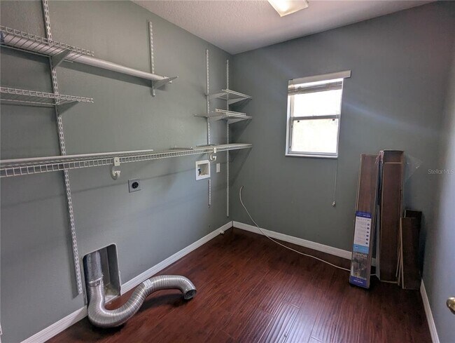 Building Photo - 17527 Balmaha Dr