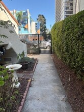 Building Photo - Gaylord Building