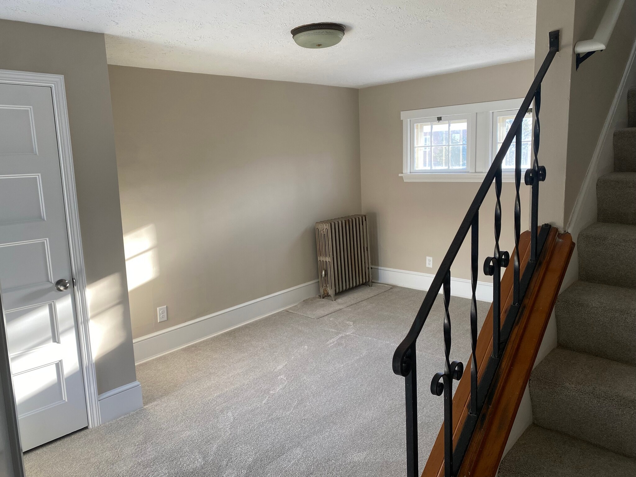 Dining room - 1975 Coltman Rd