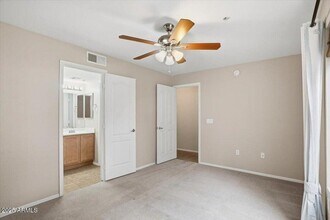 Building Photo - 2401 E Rio Salado Pkwy