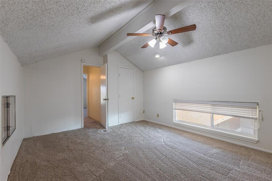 Building Photo - 3506 Speedway