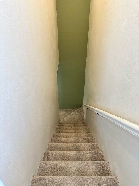 Building Photo - 405 S 11th St