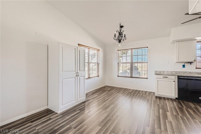 Building Photo - 520 Arrowhead Trail