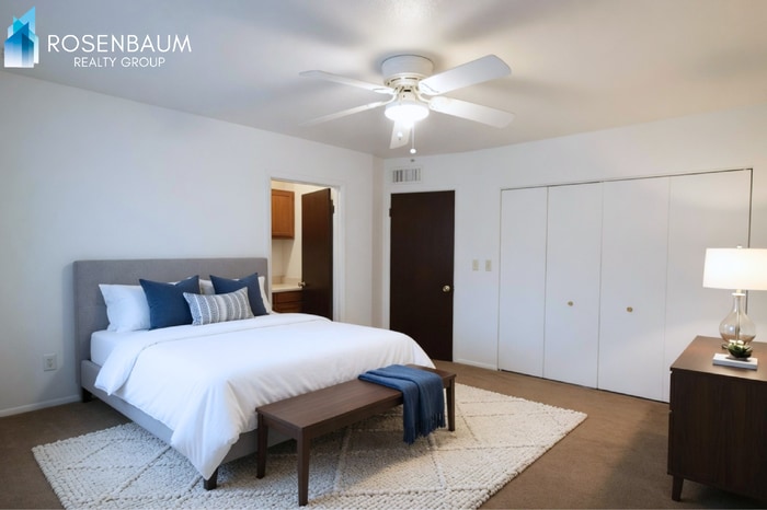 Building Photo - 1006 N Pueblo Dr