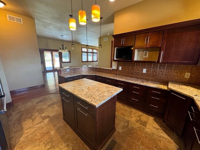 Building Photo - 4045 Audubon Way