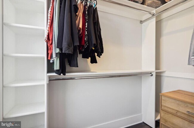 Building Photo - 416 Longfellow St NW