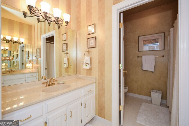 Building Photo - 1640 Lazy River Ln