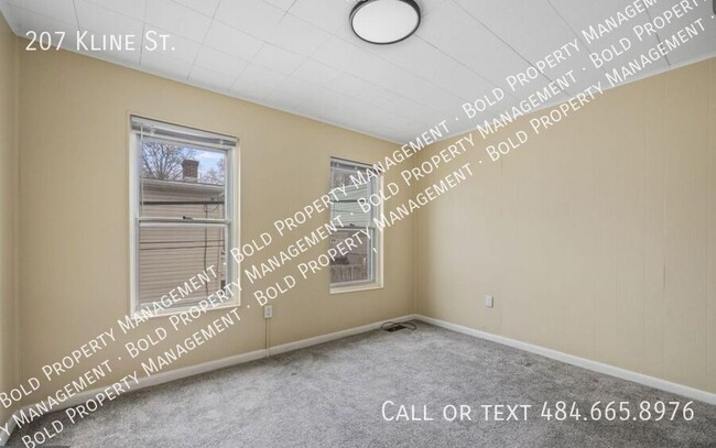 Building Photo - West Reading 3 bedroom 1 bath home