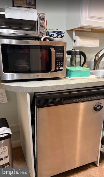 Building Photo - 2313 N Tracy St