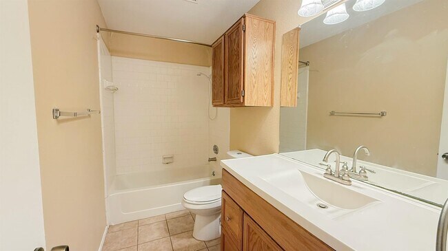 Building Photo - 17326 Harmony Hill Dr