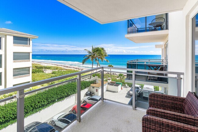 Building Photo - 2066 N Ocean Blvd