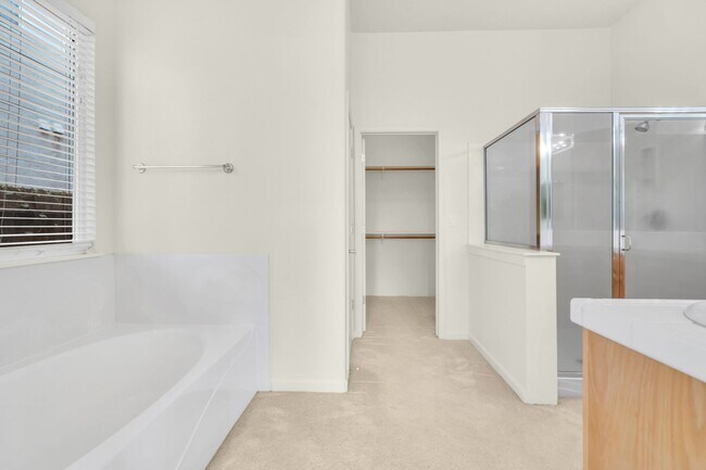 Building Photo - 9838 Brinzino Ct