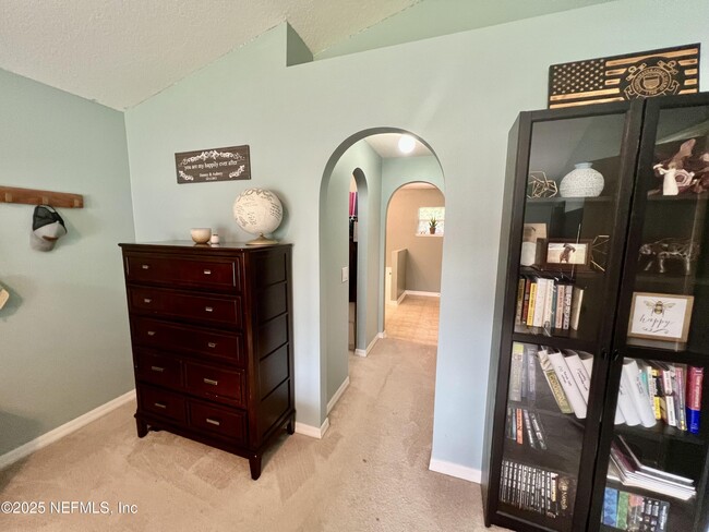 Building Photo - 75245 Fern Creek Dr