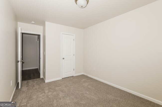 Building Photo - 2565 Wood Bend Ln