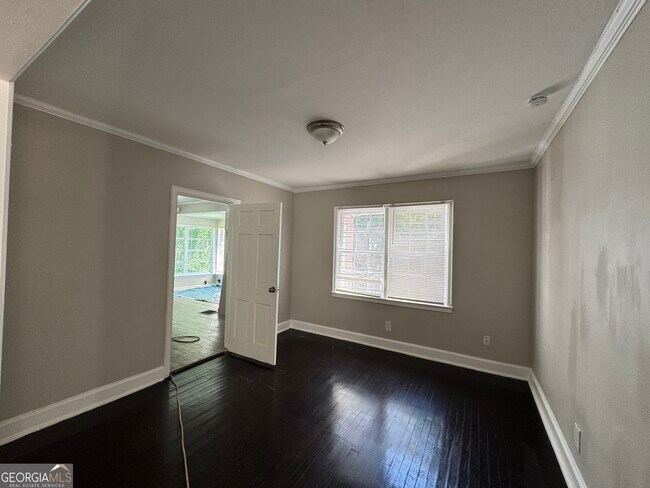 Building Photo - 1580 Childress Dr SW