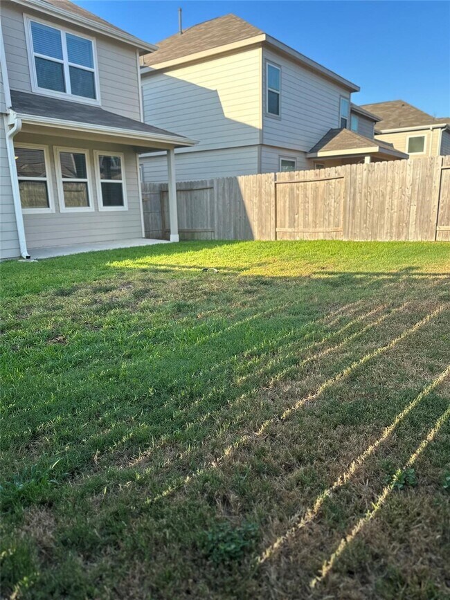 Building Photo - 24538 Carlo Hue Trail