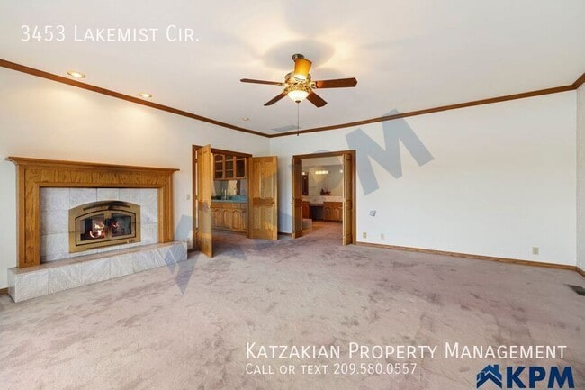 Building Photo - 3453 Lakemist Cir
