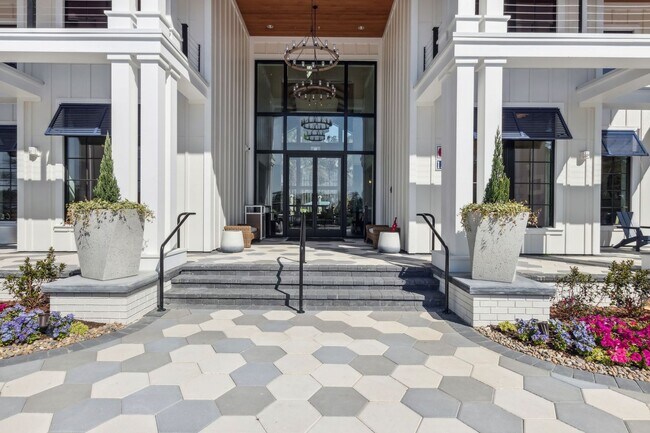 Building Photo - Discover the Ideal 55+ Lifestyle in Your N...