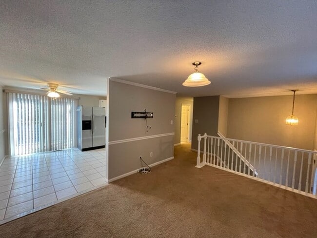 Building Photo - 101 Indigo Dr