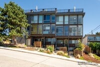 Building Photo - 2408 13th Ave S