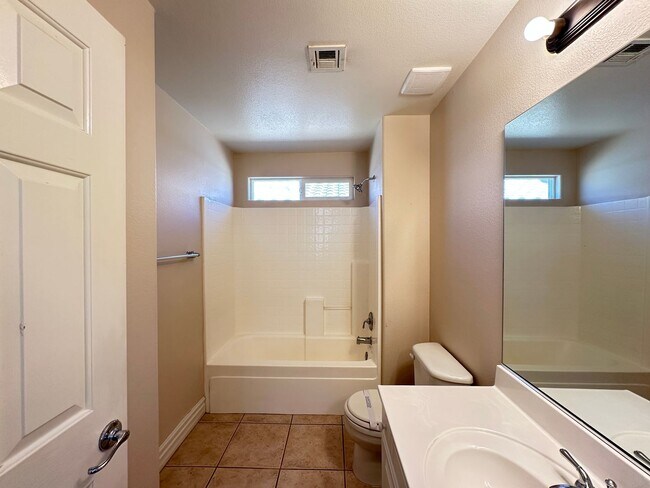 Building Photo - Rhodes Ranch-Parcel 11-Phase 1