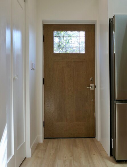 Building Photo - 5106 Cimarron St