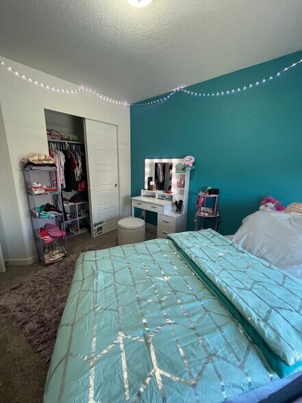 Bedroom #2 New Paint 1 - 9642 Timberlake Loop
