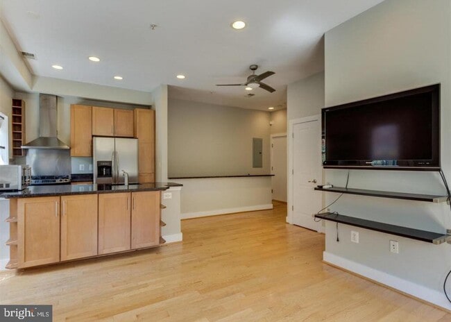 Building Photo - 500 M St NW