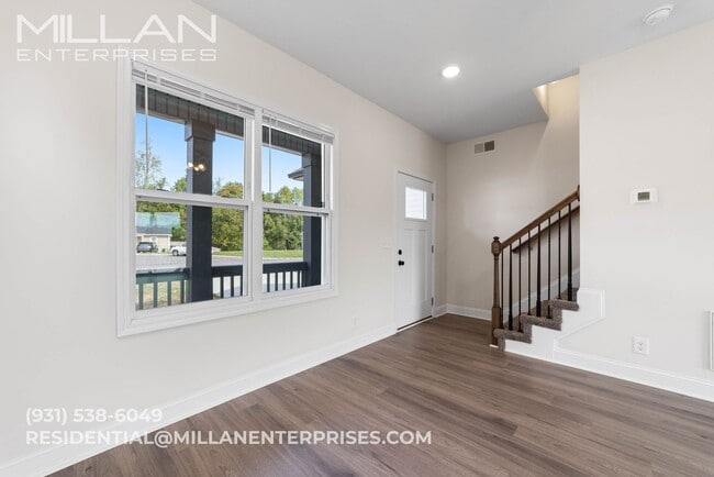 Building Photo - Spacious & Updated 3/2.5 Home Near Fort Ca...