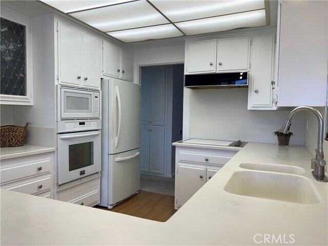 Building Photo - 32709 Seagate Dr