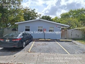 Building Photo - 1808 SW 11th Ct