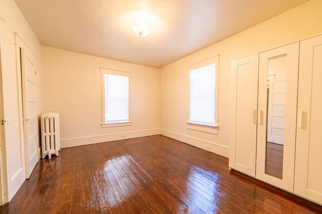 Building Photo - Beautifully refreshed 4-bedroom, 2-bath home in Millville